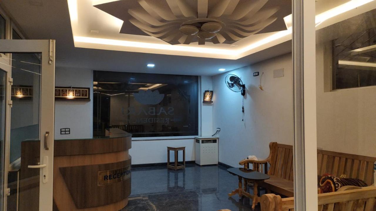 Sabari Residency Otel Vālpārai Dış mekan fotoğraf